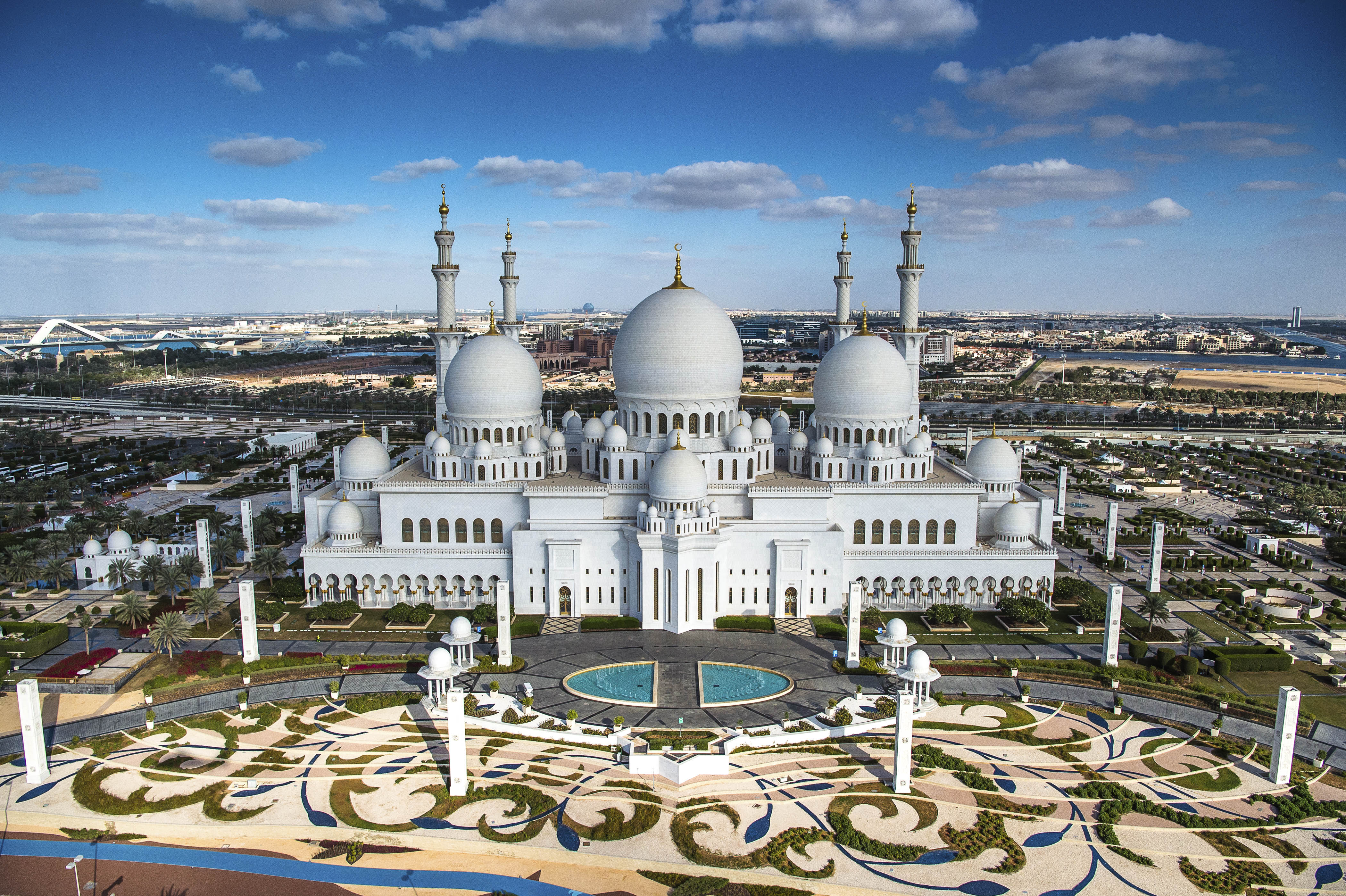 Sheikh Zayed Grand Mosque Centre